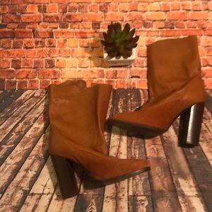 Vtg Steve Madden Coachella boho Sz.5 booties